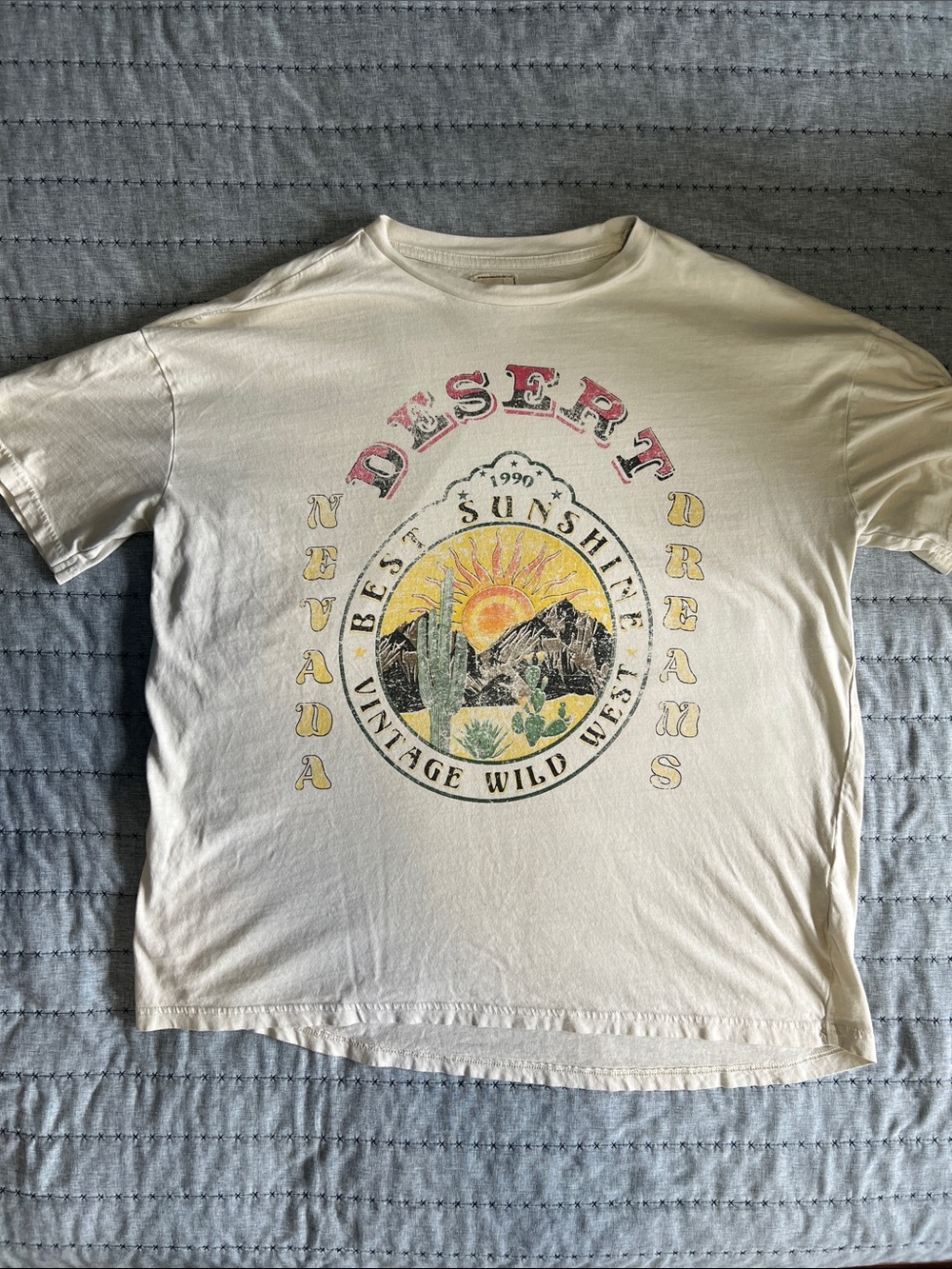 Cream colored Buckle short sleeved shirt features a vintage graphic - Picture 2 of 3